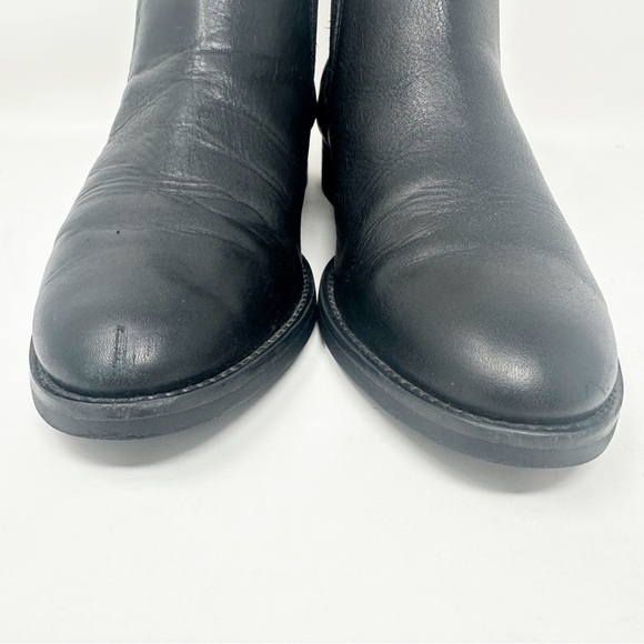 Ariat Chelsea Pull-On Leather Ankle Boots - Picture 2 of 8